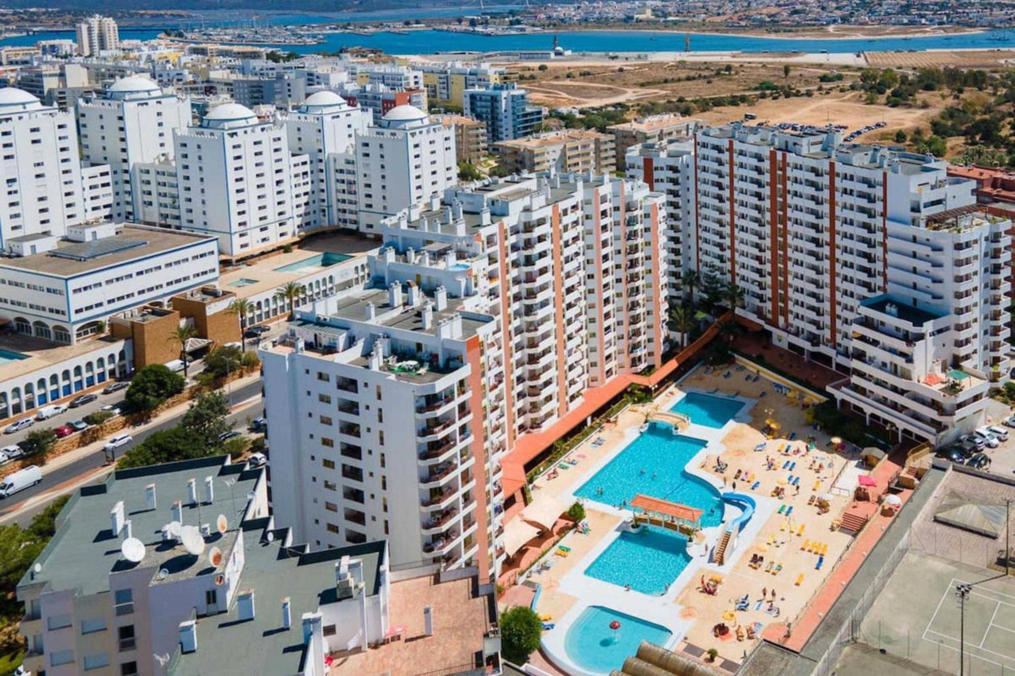 Rocha & Mar Apartment Portimao Luaran gambar